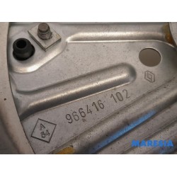 Renault - Scenic - Rear door window mechanism 4-door, left
