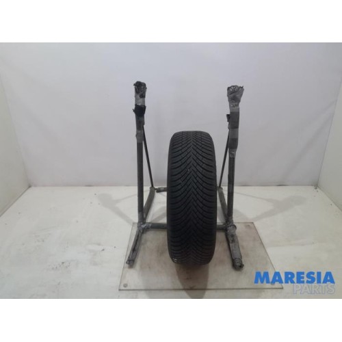 Citroen - Berlingo - Tyre