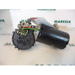 Renault - Megane Scenic - Front wiper motor