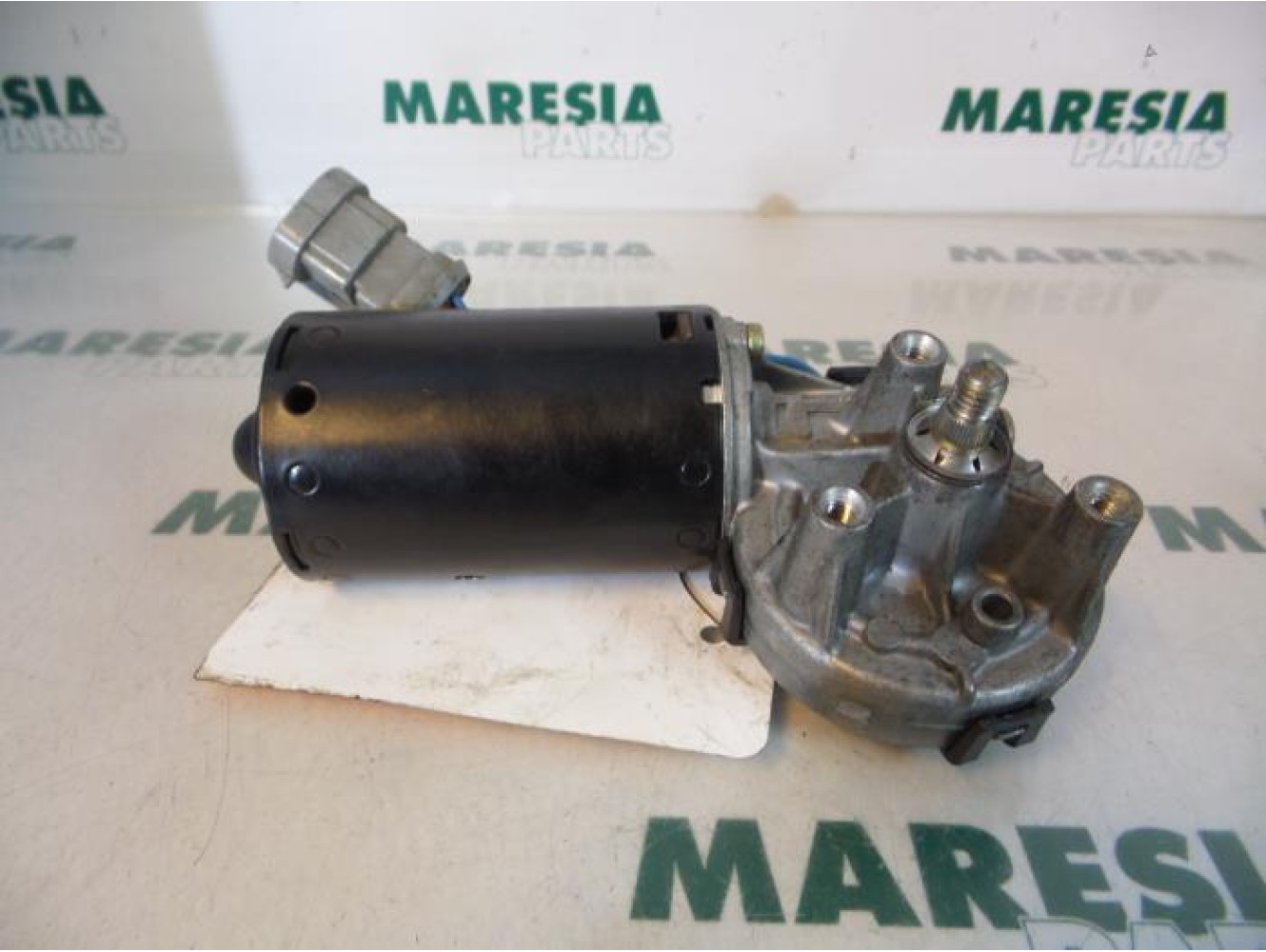 Renault - Megane Scenic - Front wiper motor
