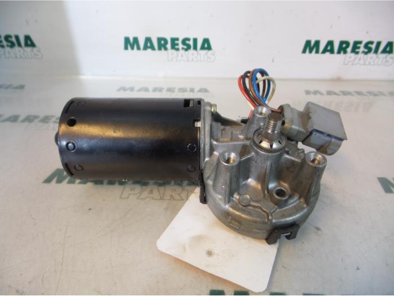Renault - Megane Scenic - Front wiper motor