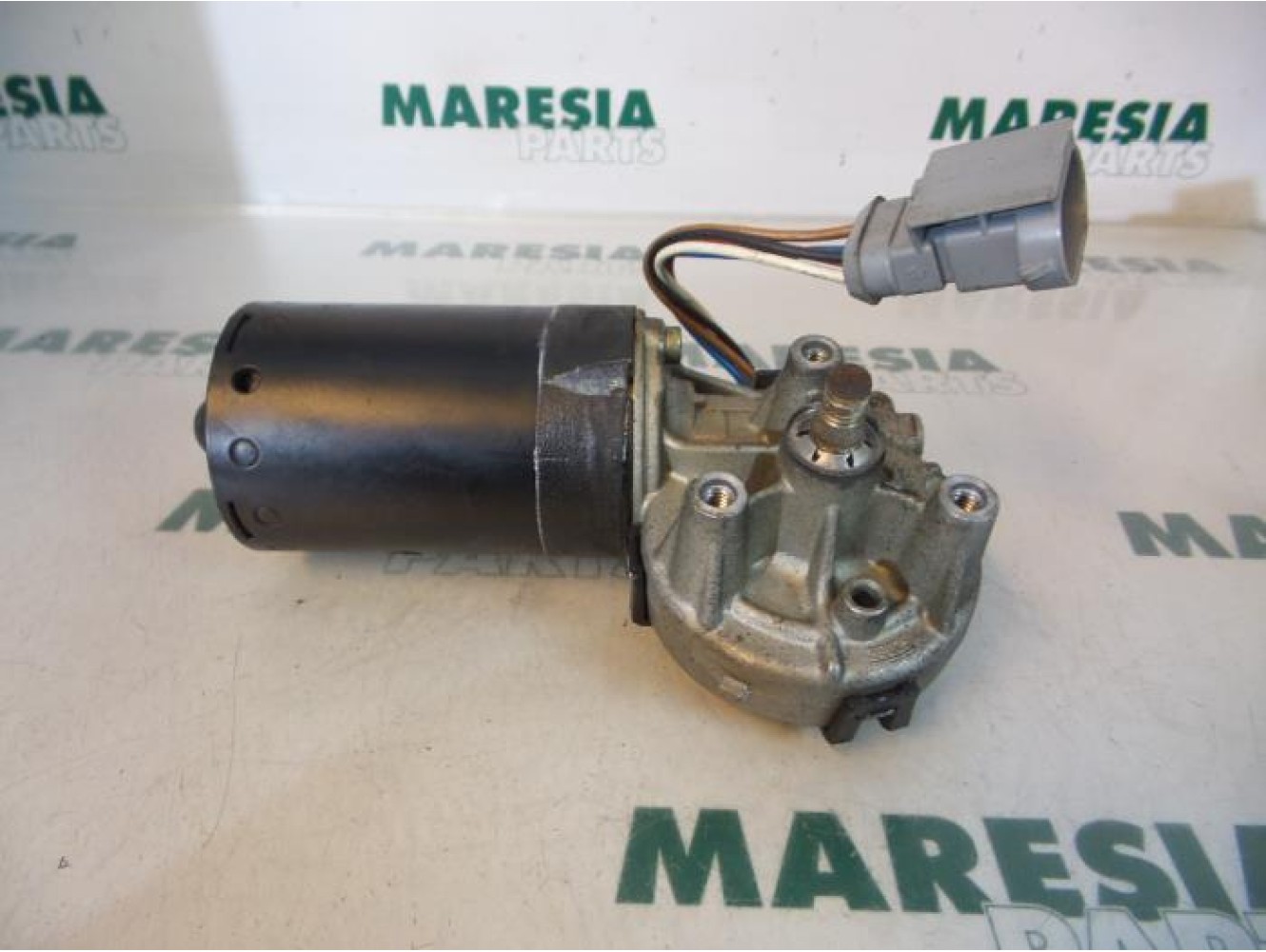 Renault - Megane Scenic - Front wiper motor