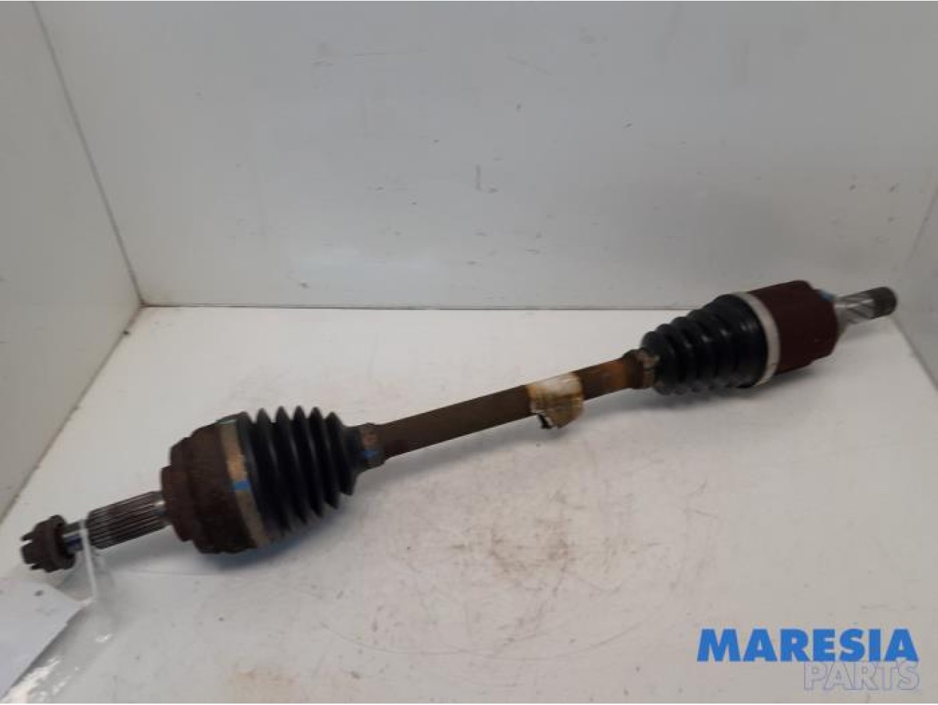 Renault - Scenic - Aandrijfas links-voor