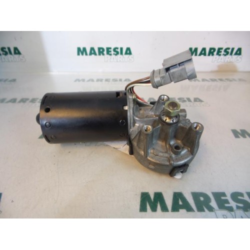 Renault - Megane Scenic - Front wiper motor
