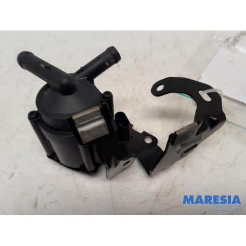 Peugeot - 3008 - Additional water pump