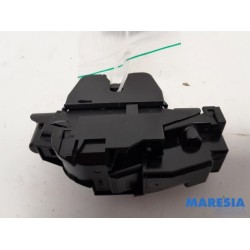 Citroen - Berlingo - Tailgate lock mechanism