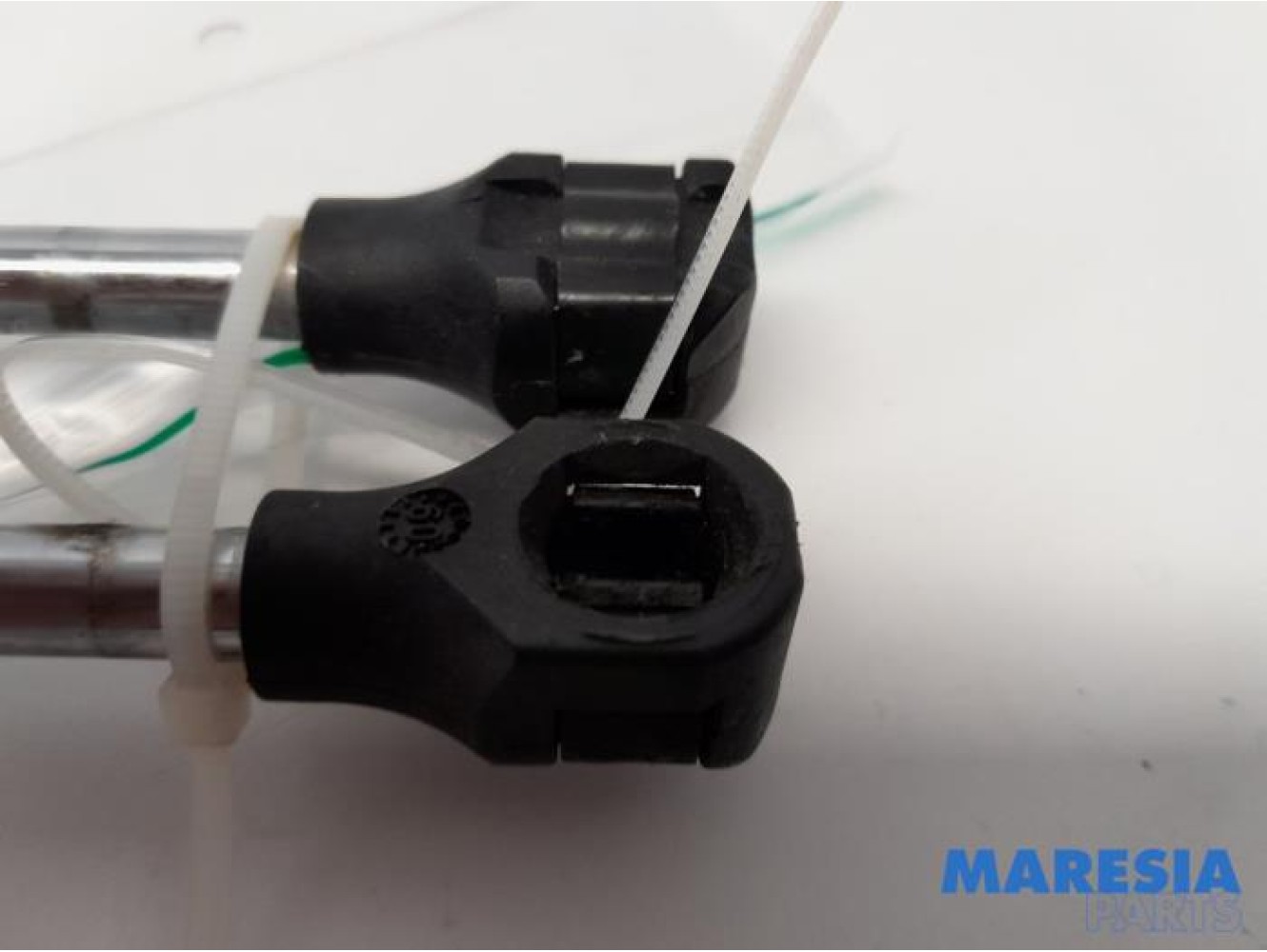 Citroen - Berlingo - Set of tailgate gas struts