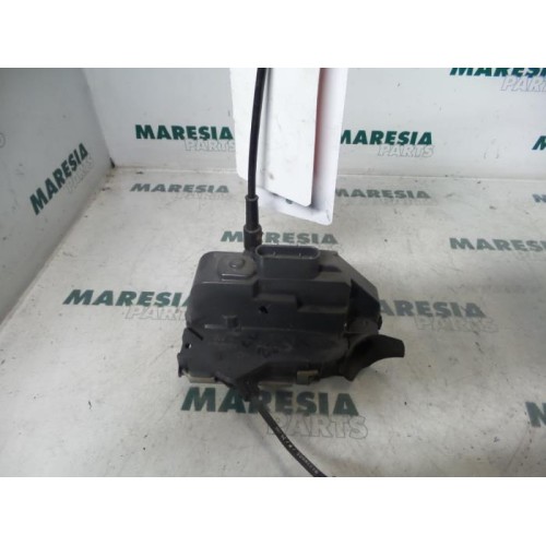 Renault - Megane Scenic - Door lock mechanism 4-door, front left