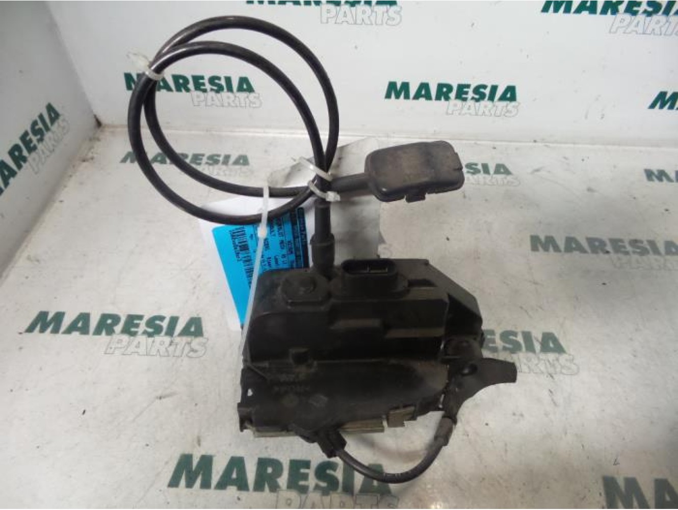 Renault - Megane Scenic - Door lock mechanism 4-door, front left