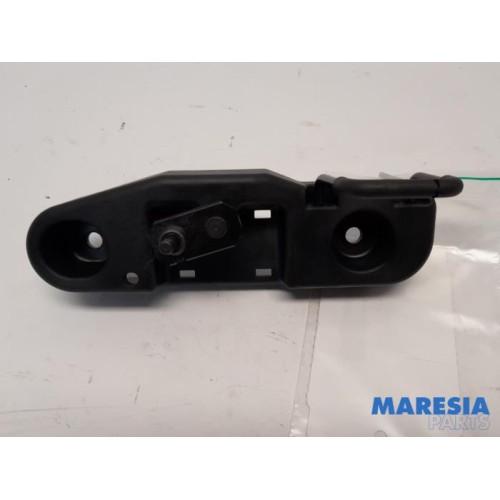 Citroen - Berlingo - Wiper mechanism