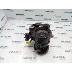 Peugeot - 605 - Power steering pump