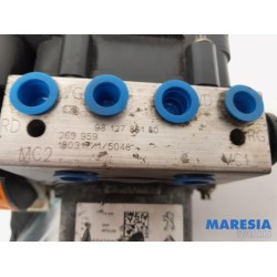 Peugeot - 308 - ABS Pumpe