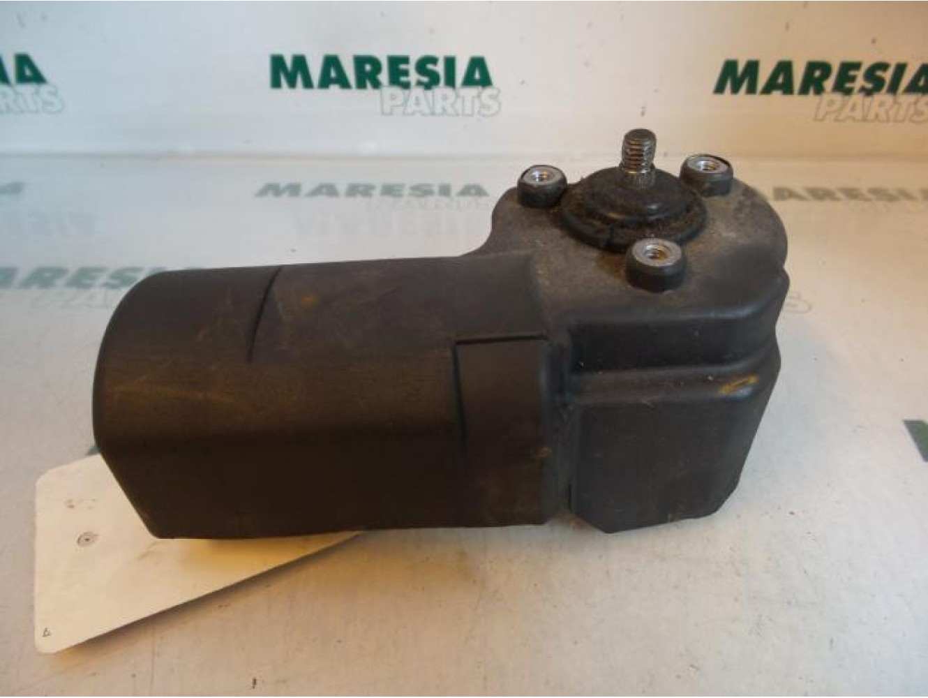 Lancia - Delta - Front wiper motor