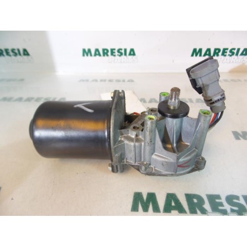 Renault - Kangoo - Front wiper motor