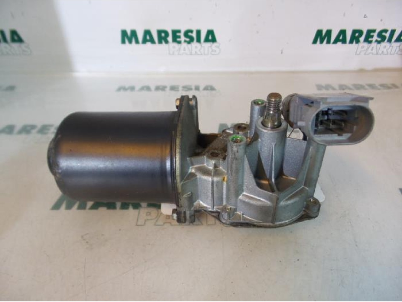 Renault - Kangoo - Front wiper motor