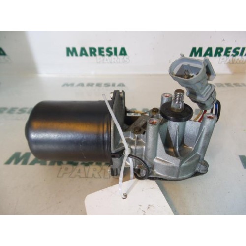 Renault - Kangoo - Front wiper motor