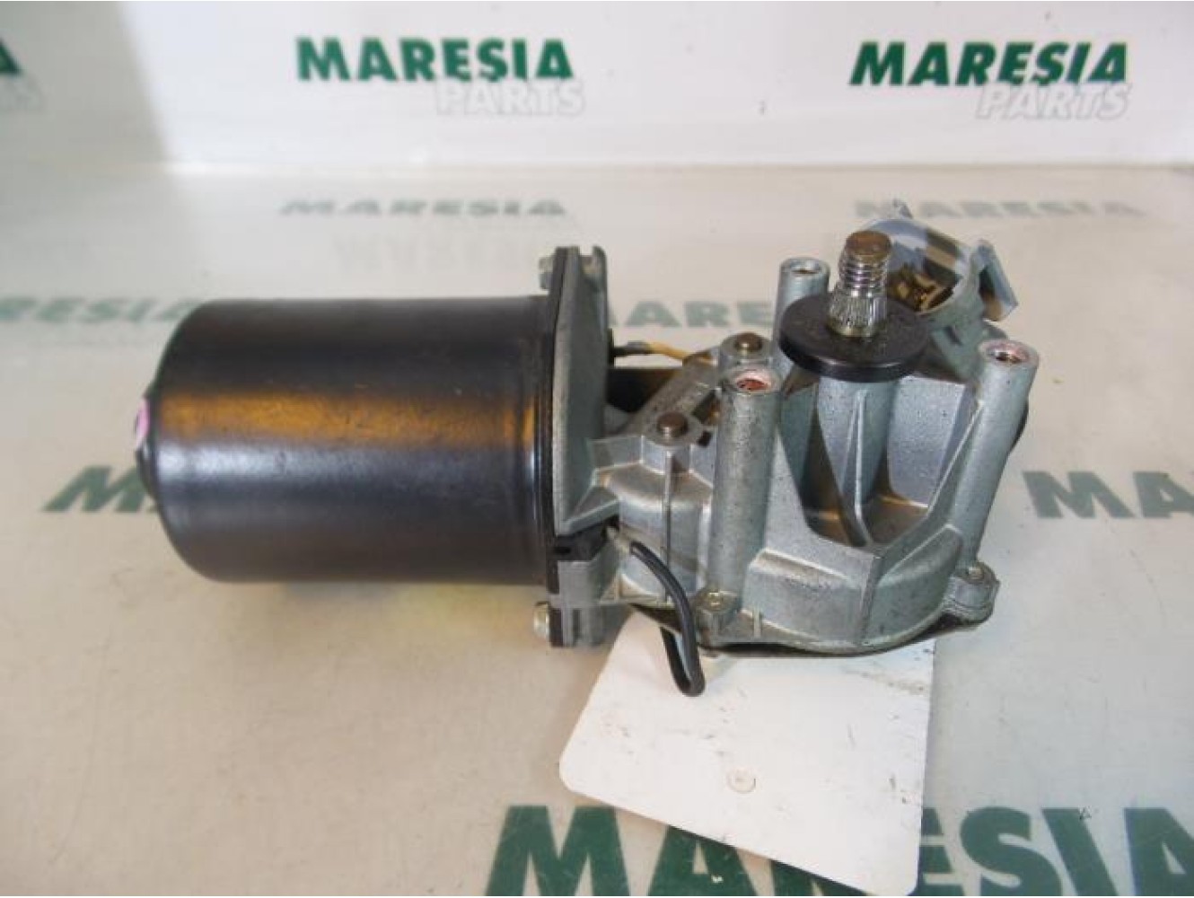 Renault - Kangoo - Front wiper motor