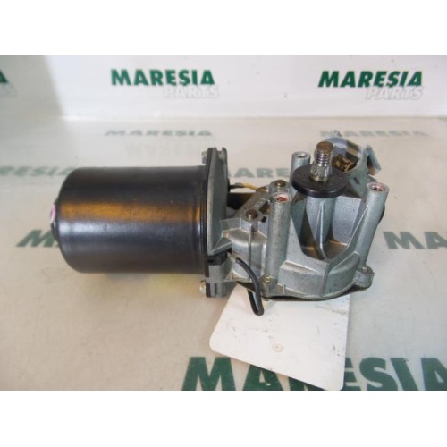 Renault - Kangoo - Front wiper motor