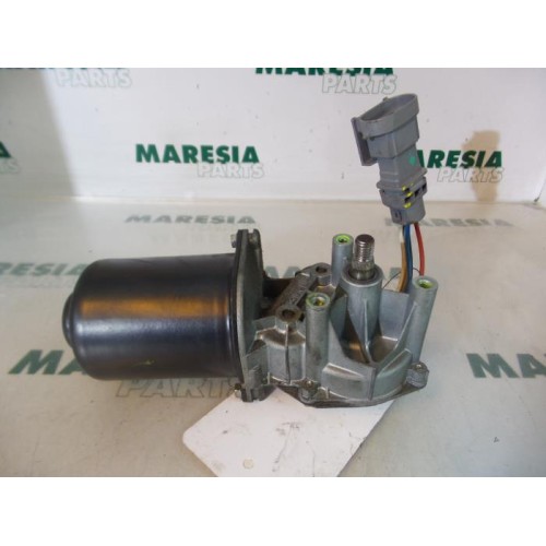 Renault - Kangoo - Front wiper motor