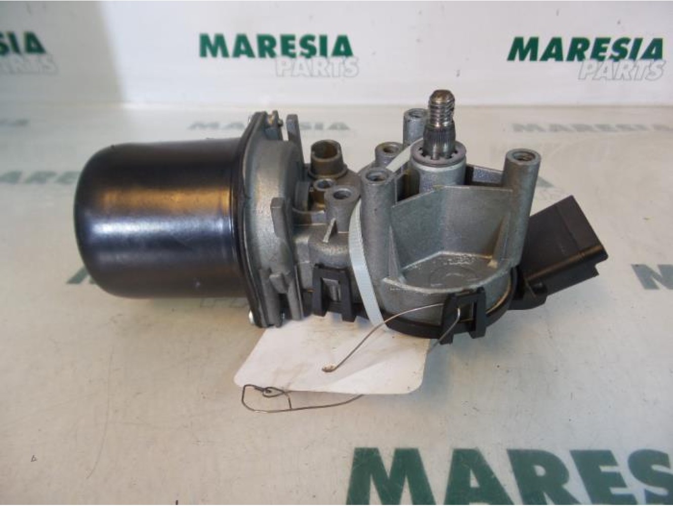 Renault - Kangoo - Front wiper motor