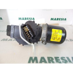 Renault - Kangoo - Front wiper motor