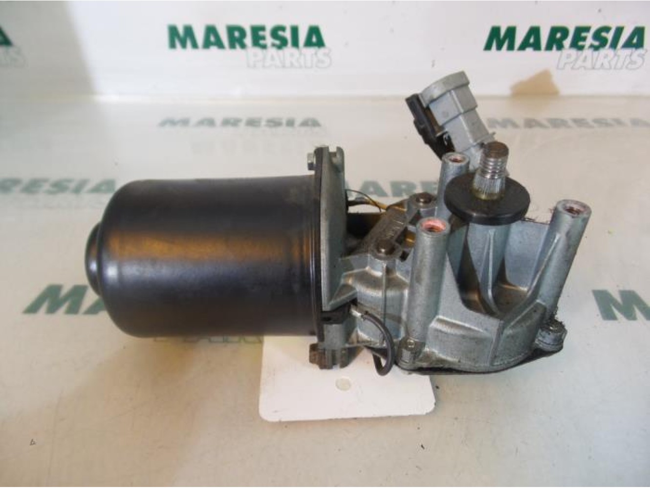 Renault - Kangoo - Front wiper motor