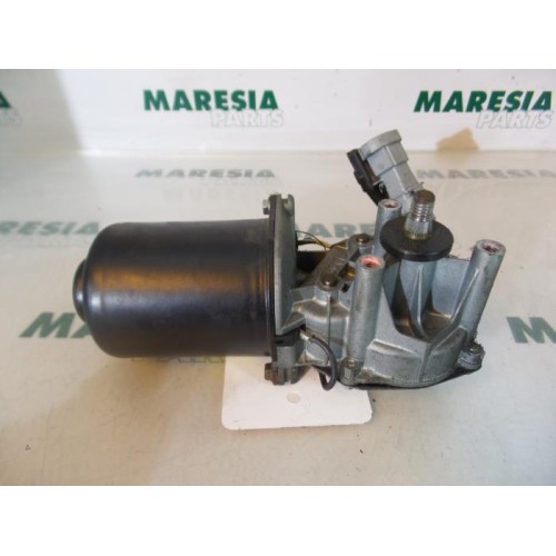 Renault - Kangoo - Front wiper motor