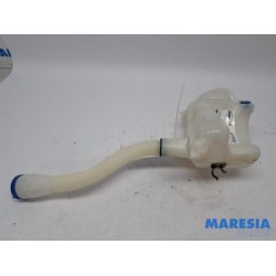 Citroen - Berlingo - Front windscreen washer reservoir