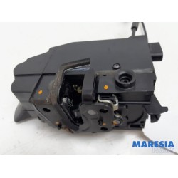 Peugeot - 308 - Door lock mechanism 4-door, front left
