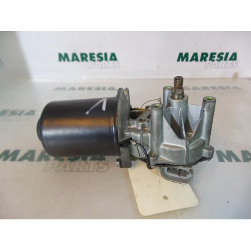 Renault - Megane - Front wiper motor