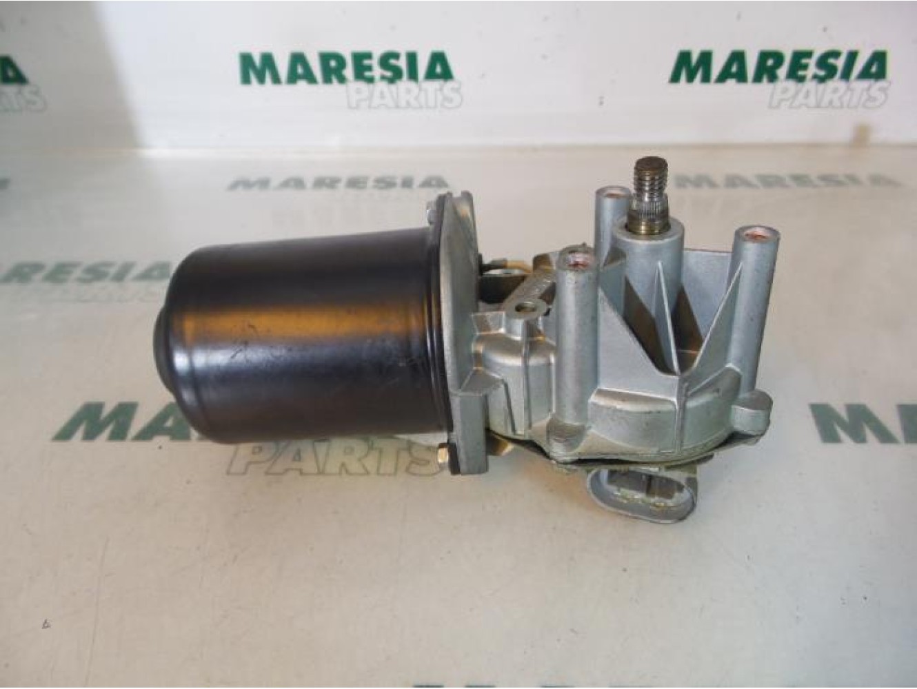Renault - Megane - Front wiper motor