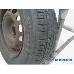Citroen - Berlingo - Krikset + reservewiel