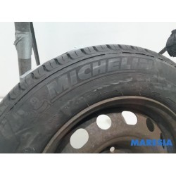 Citroen - Berlingo - Krikset + reservewiel