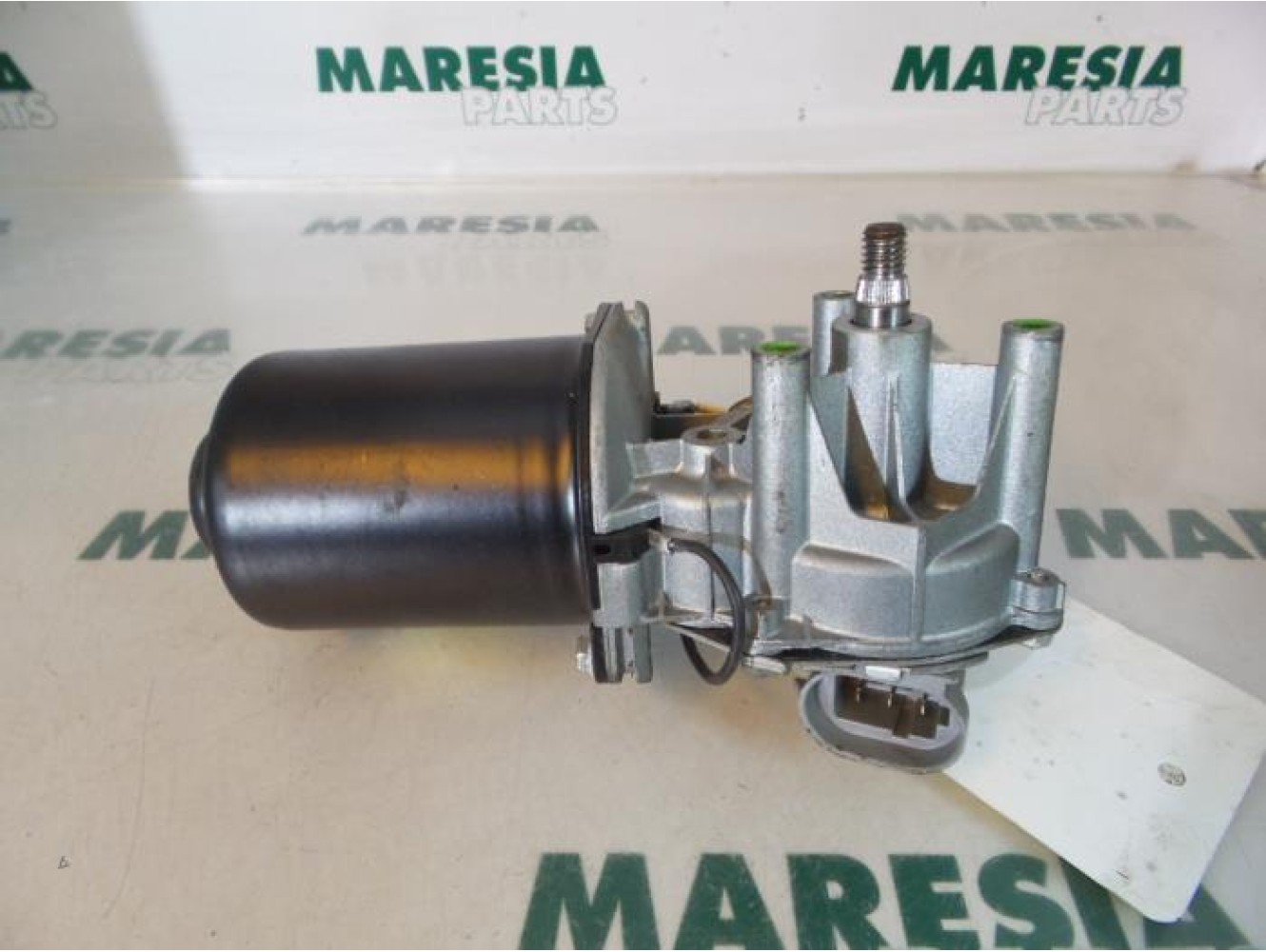 Renault - Megane - Front wiper motor