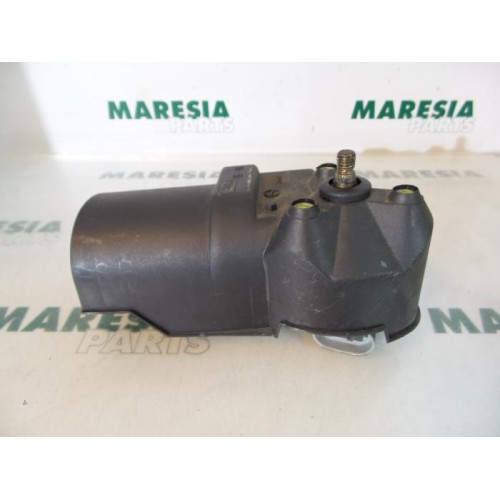 Renault - Megane - Front wiper motor