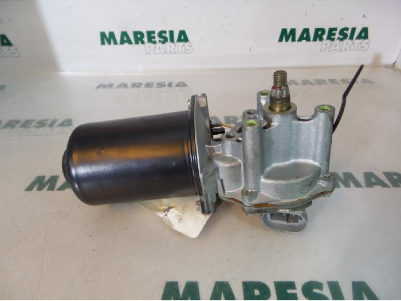 Renault - Megane - Front wiper motor