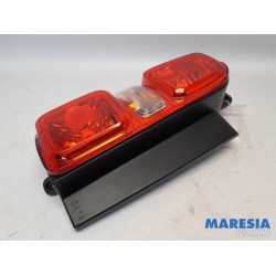 Opel - Vivaro - Achterlicht links