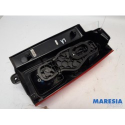 Opel - Vivaro - Achterlicht links