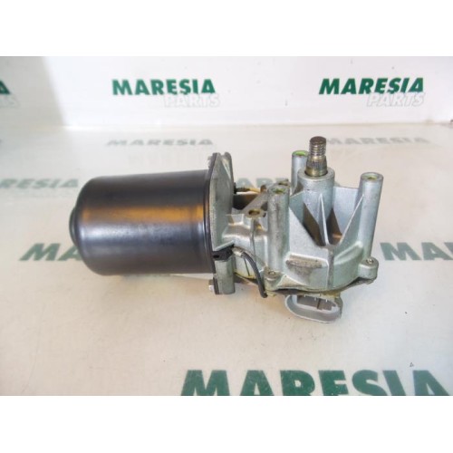 Renault - Megane - Front wiper motor
