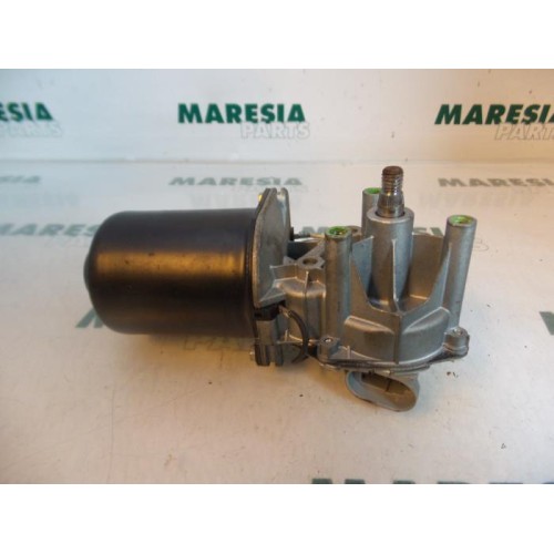 Renault - Megane - Front wiper motor