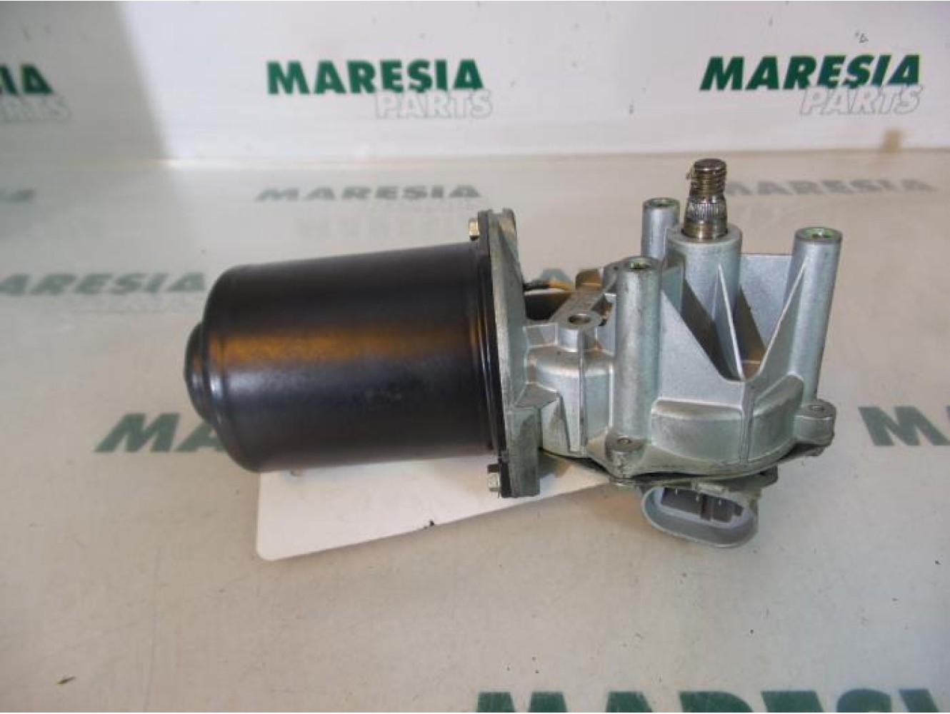 Renault - Megane - Front wiper motor