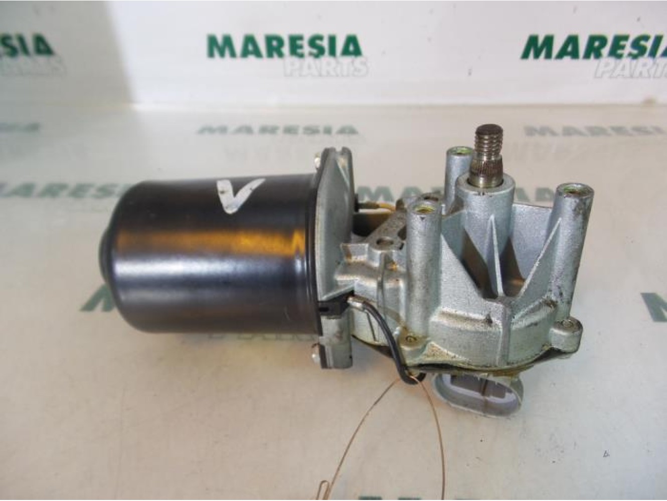Renault - Megane - Front wiper motor