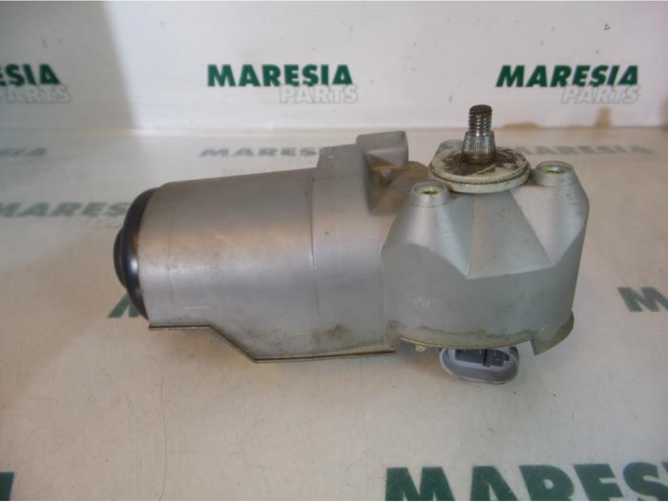 Renault - Megane - Front wiper motor