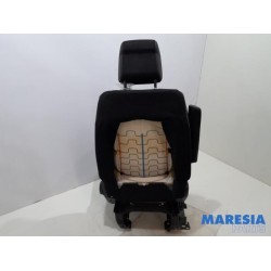 Opel - Vivaro - Sitz links