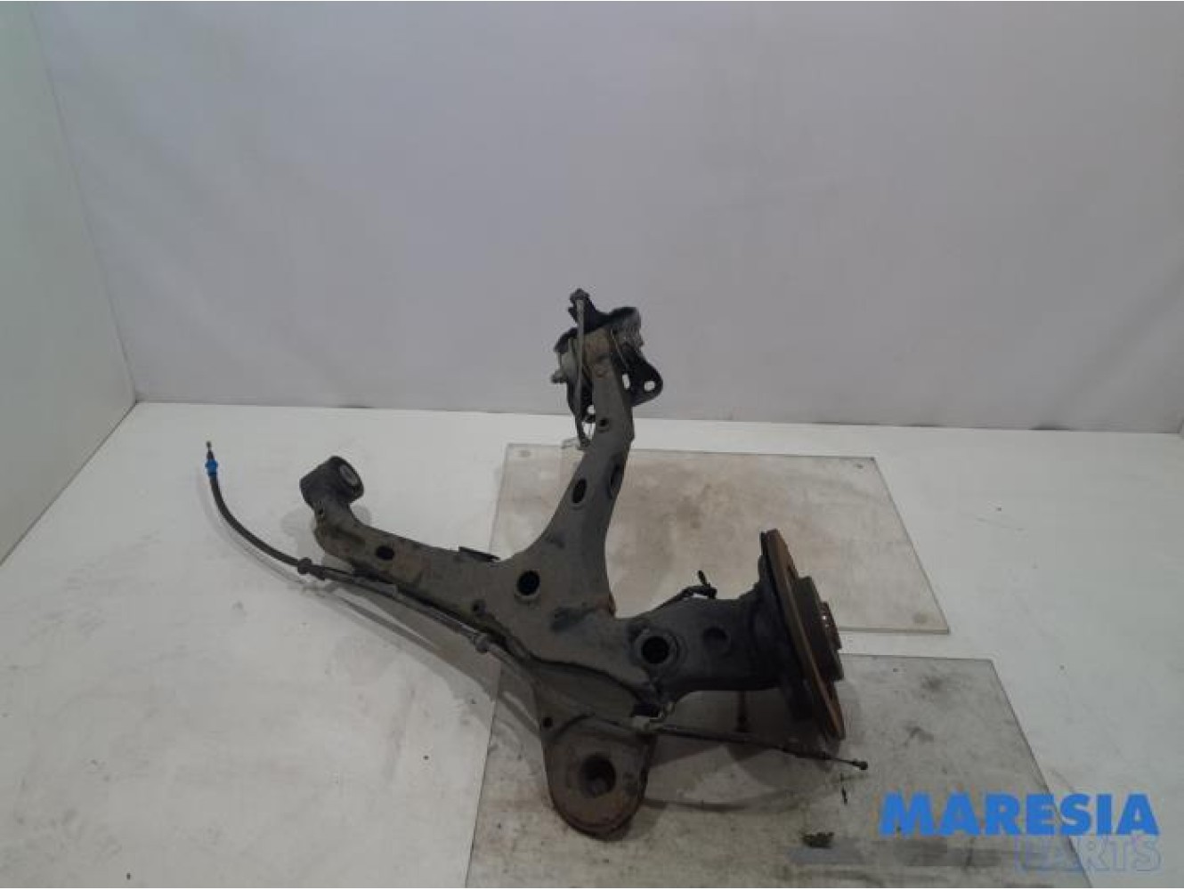 Opel - Vivaro - Querlenker links hinten