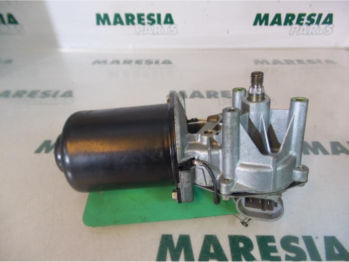 Renault - Megane - Front wiper motor