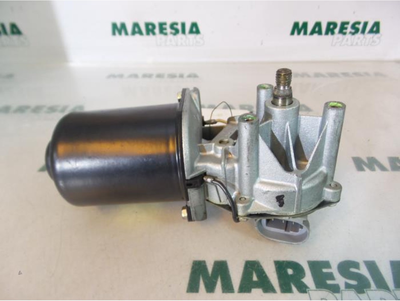 Renault - Megane - Front wiper motor