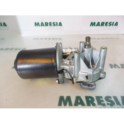 Renault - Megane - Front wiper motor