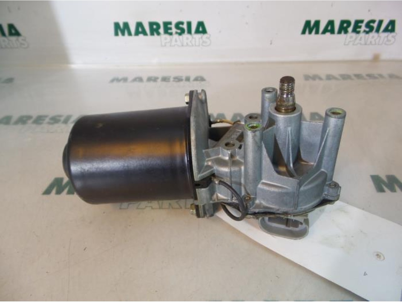 Renault - Megane - Front wiper motor