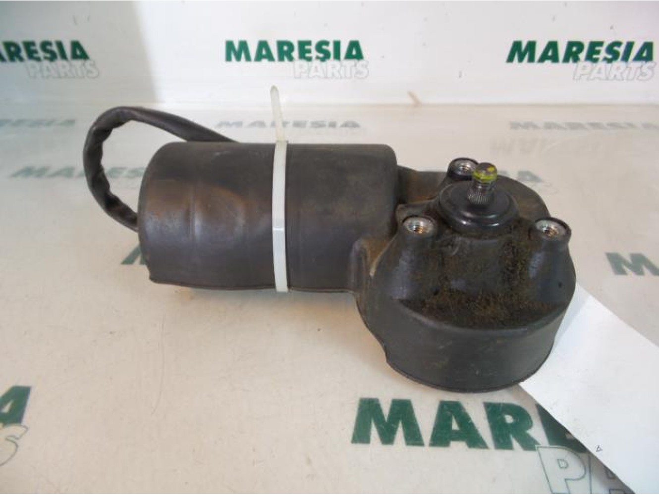 Renault - Megane - Front wiper motor